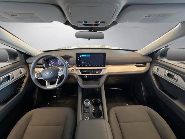 Certified 2026 Ford Explorer Active AWD/4WD image 3