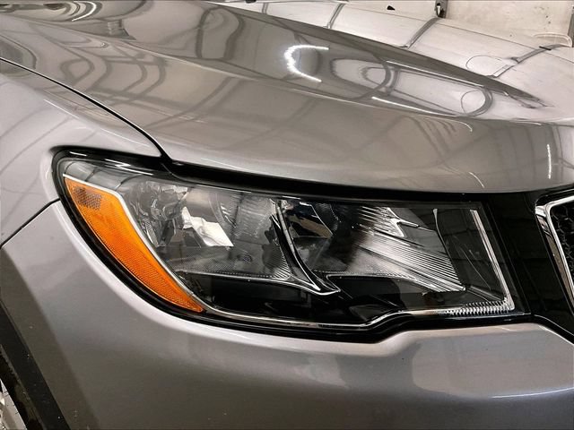 Used 2021 Jeep Compass Latitude w/ Convenience Group AWD/4WD image 27