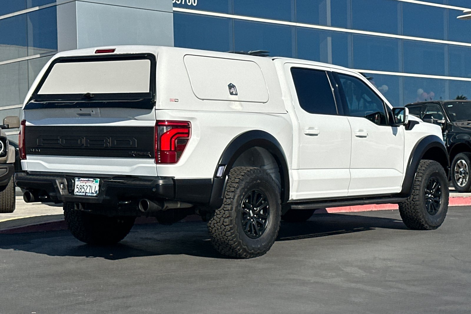 Certified 2025 Ford F150 Raptor AWD/4WD image 3