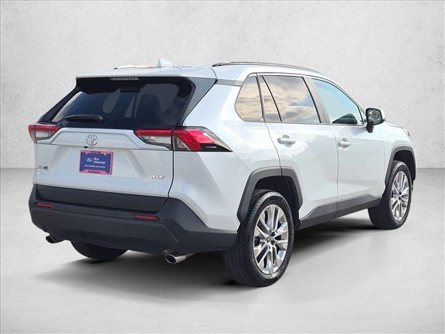 Used 2025 Toyota RAV4 XLE Premium w/ Weather Package FWD image 5