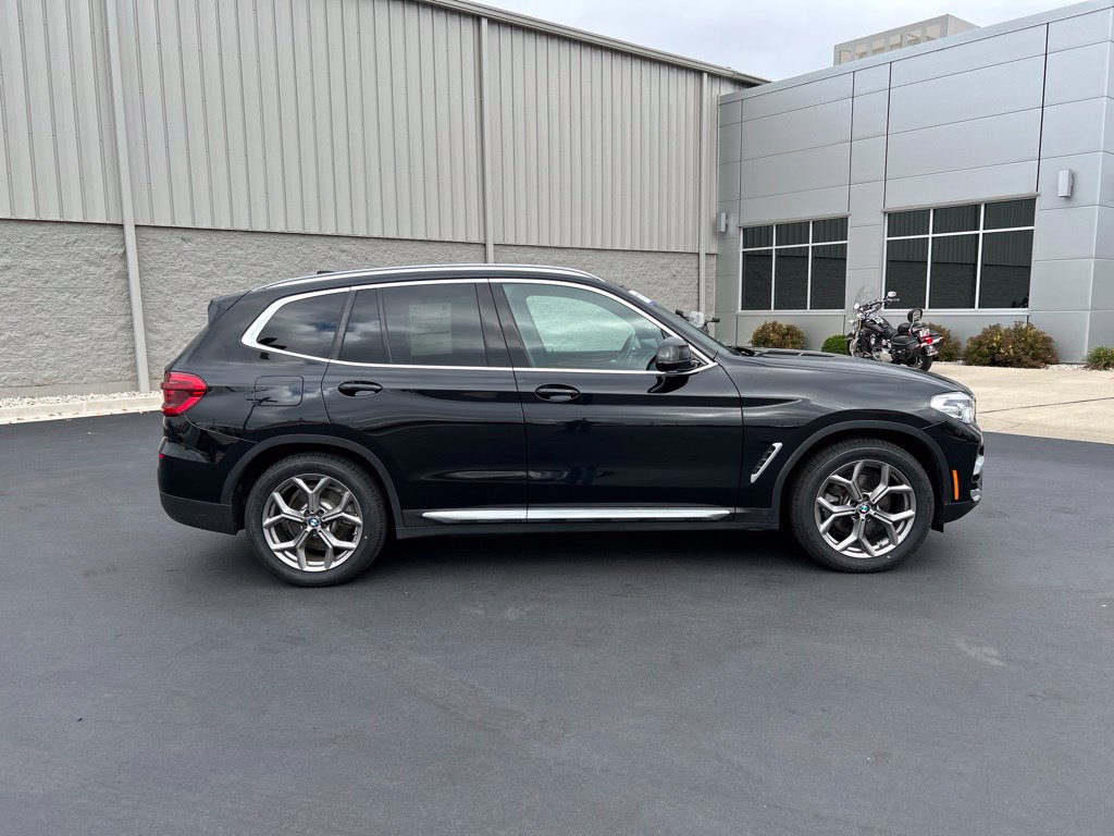 Used 2020 BMW X3 xDrive30i w/ Premium Package AWD/4WD image 5