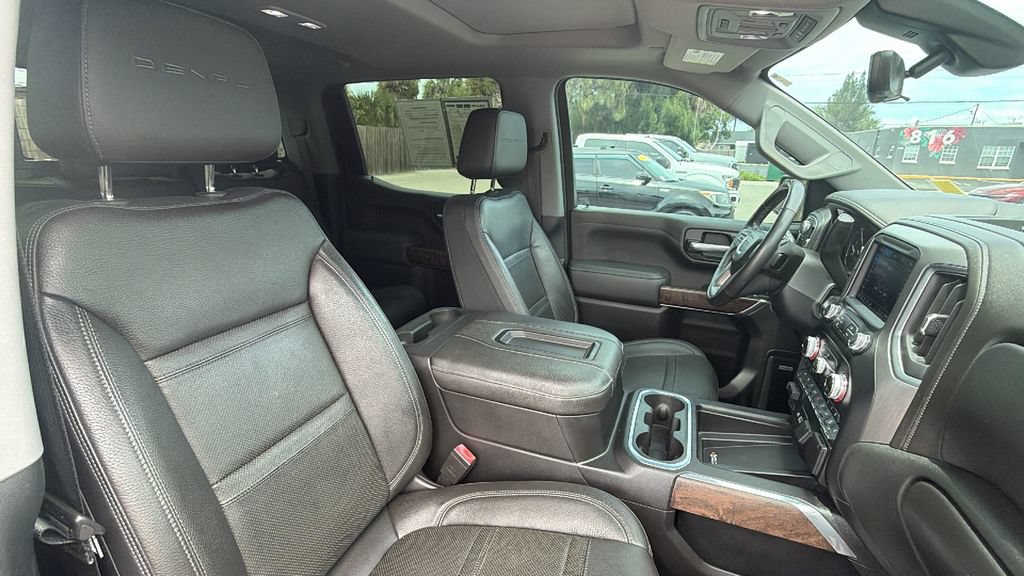 Used 2020 GMC Sierra 1500 Denali w/ Denali Ultimate Package AWD/4WD image 30