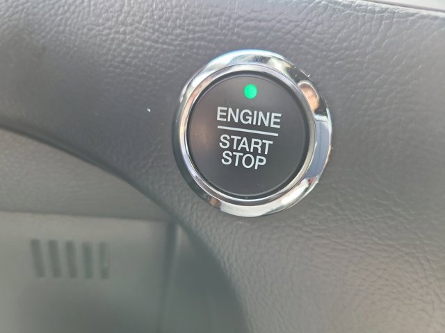 Certified 2023 Ford Edge ST-Line image 29