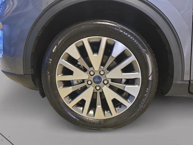 Certified 2022 Ford Escape Titanium w/ Class II Trailer Tow Package AWD/4WD image 18