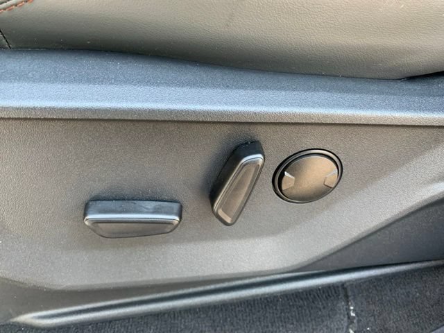 Certified 2025 Ford Expedition Active AWD/4WD image 19