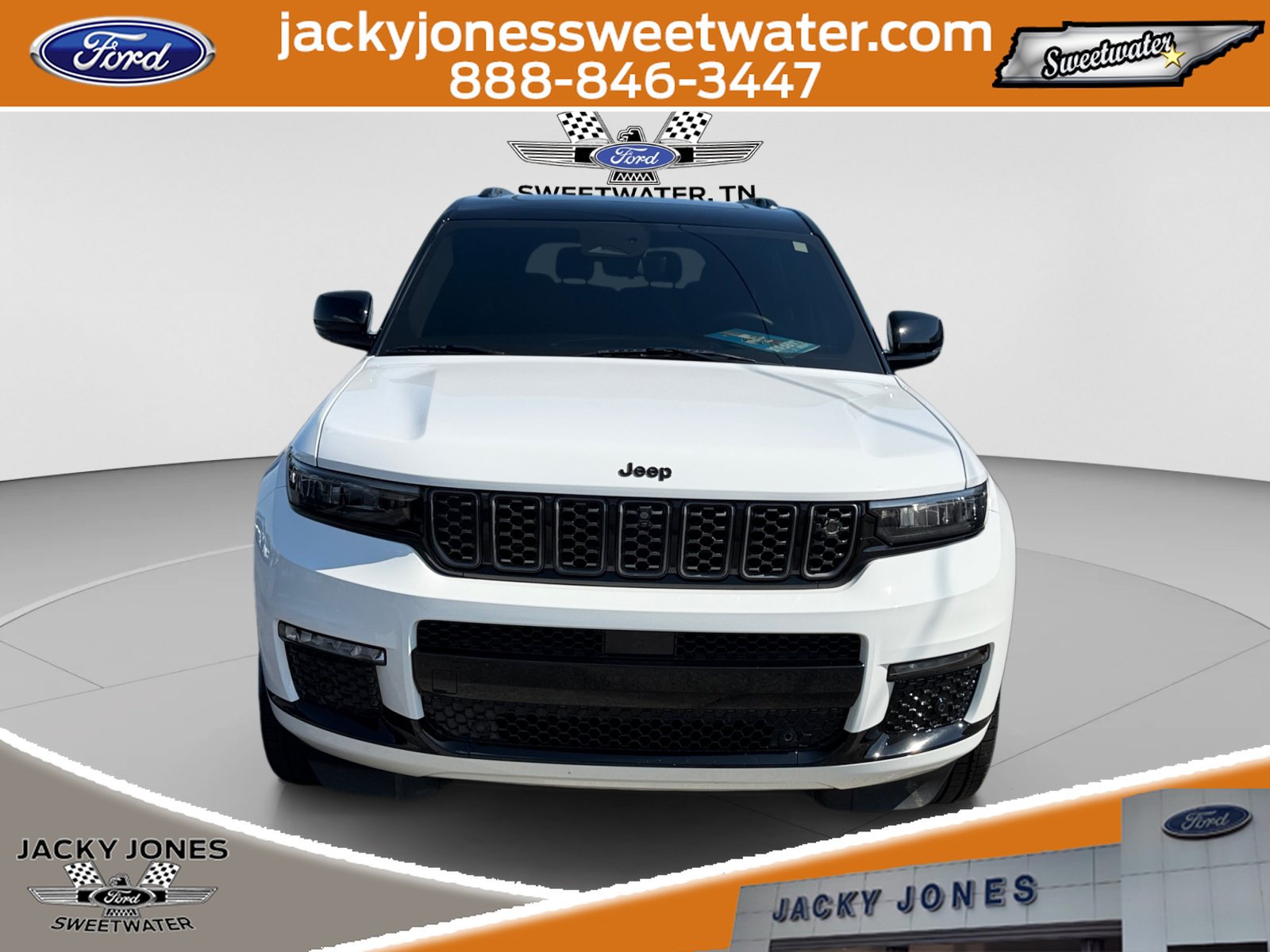Used 2023 Jeep Grand Cherokee L Summit w/ Advanced Protech Group IV AWD/4WD image 8