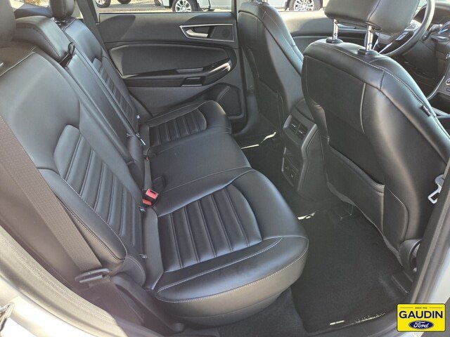 Certified 2023 Ford Edge SEL w/ Convenience Package AWD/4WD image 15