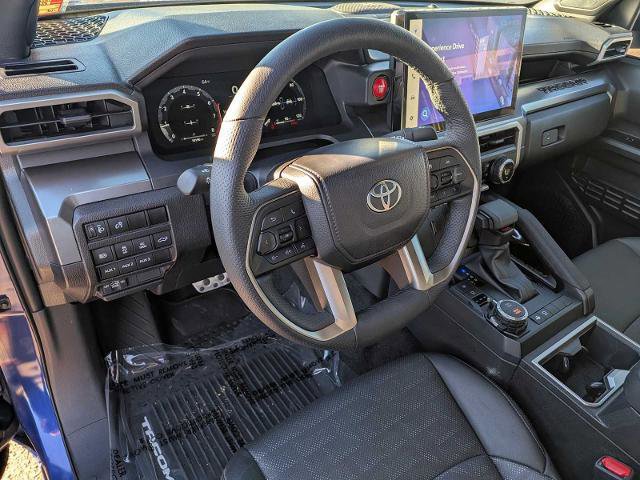 Used 2025 Toyota Tacoma TRD Sport w/ TRD Sport Premium Package image 9