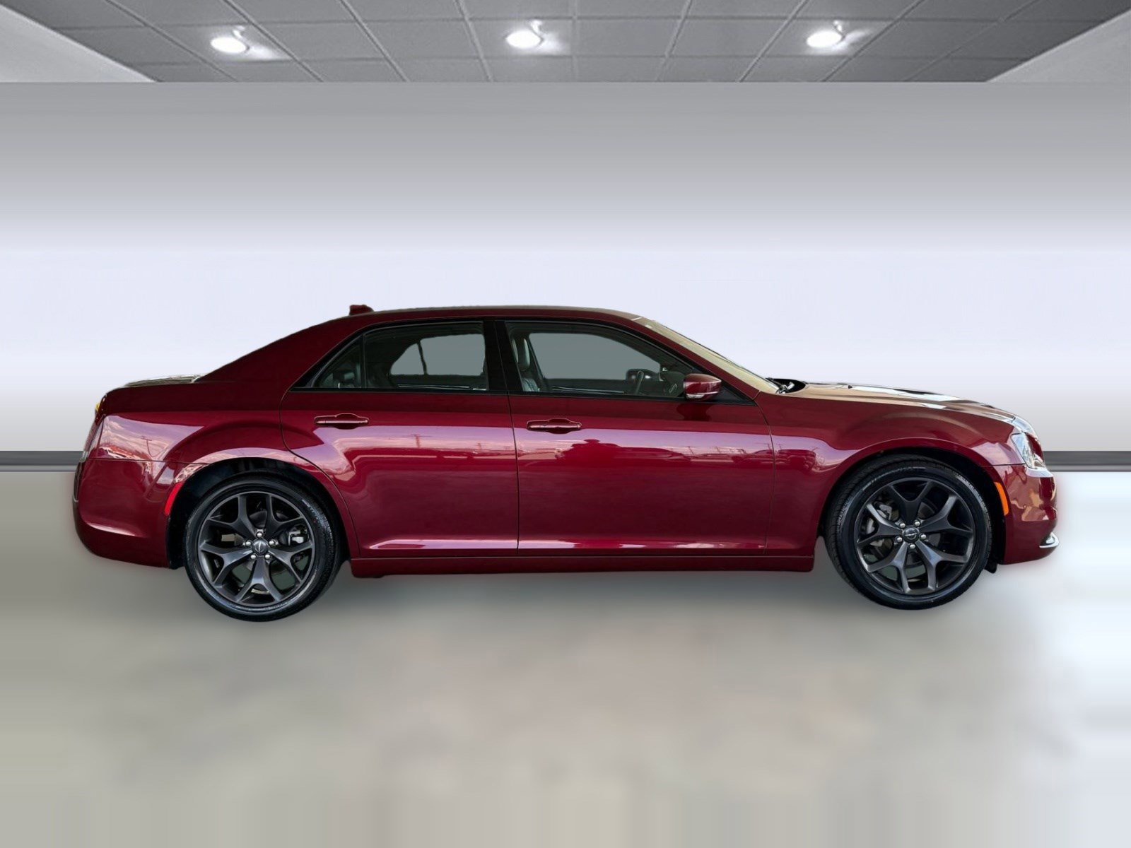 Used 2023 Chrysler 300 S image 6