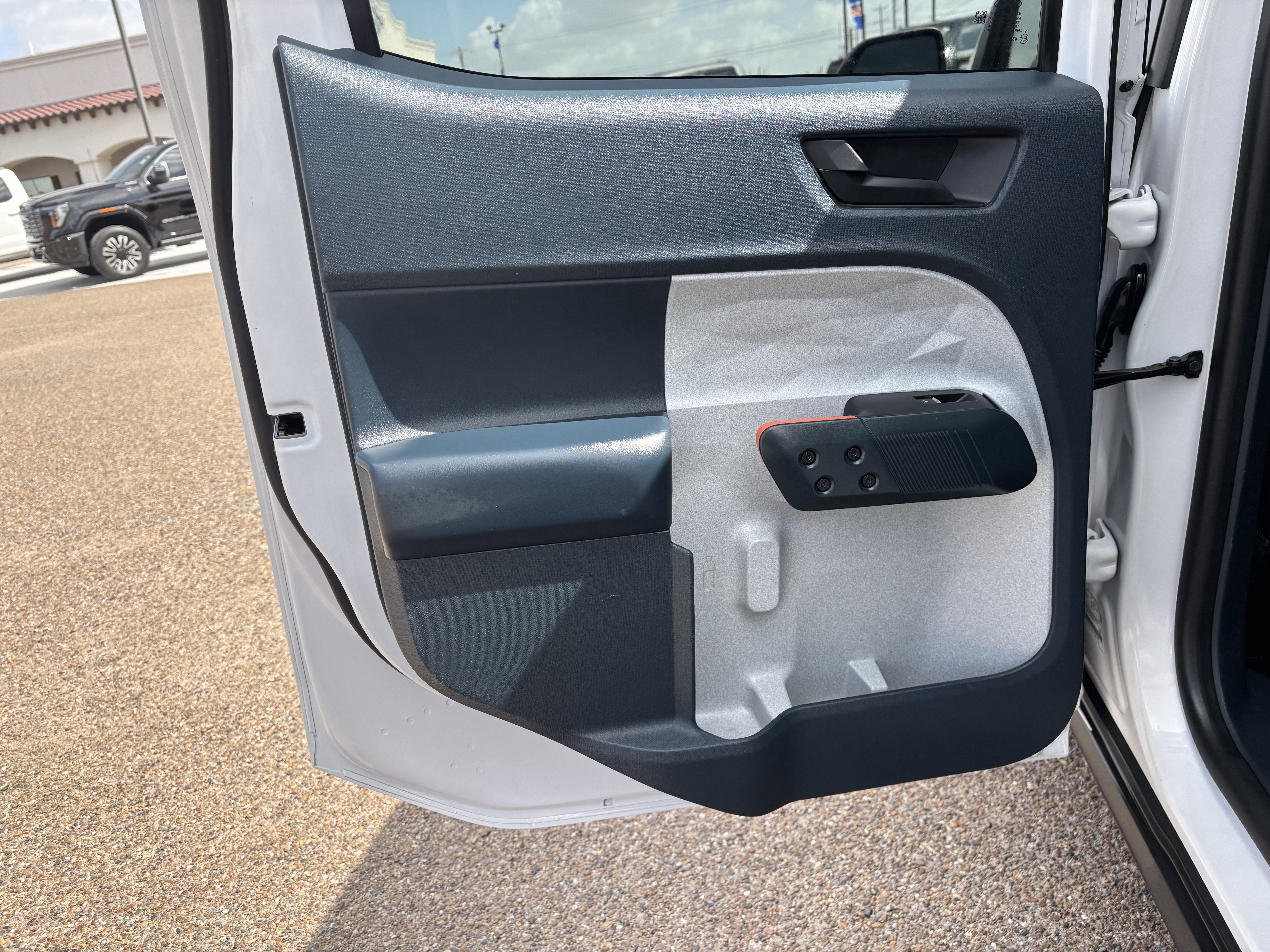 Certified 2024 Ford Maverick XLT FWD image 13