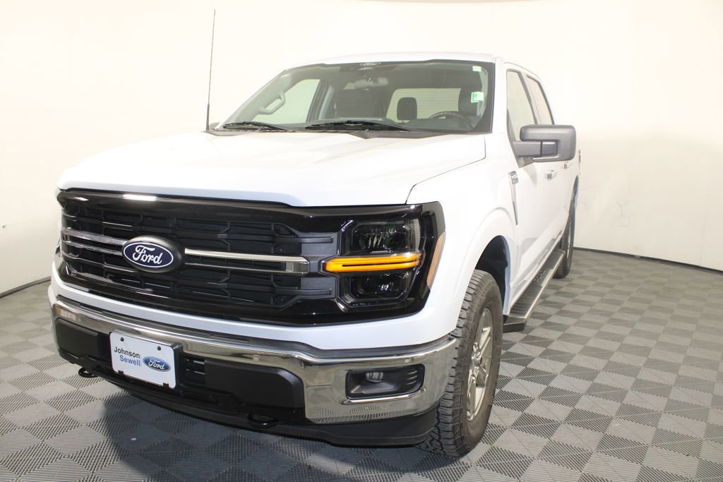 Certified 2025 Ford F150 XLT w/ Equipment Group 301A Standard image 4