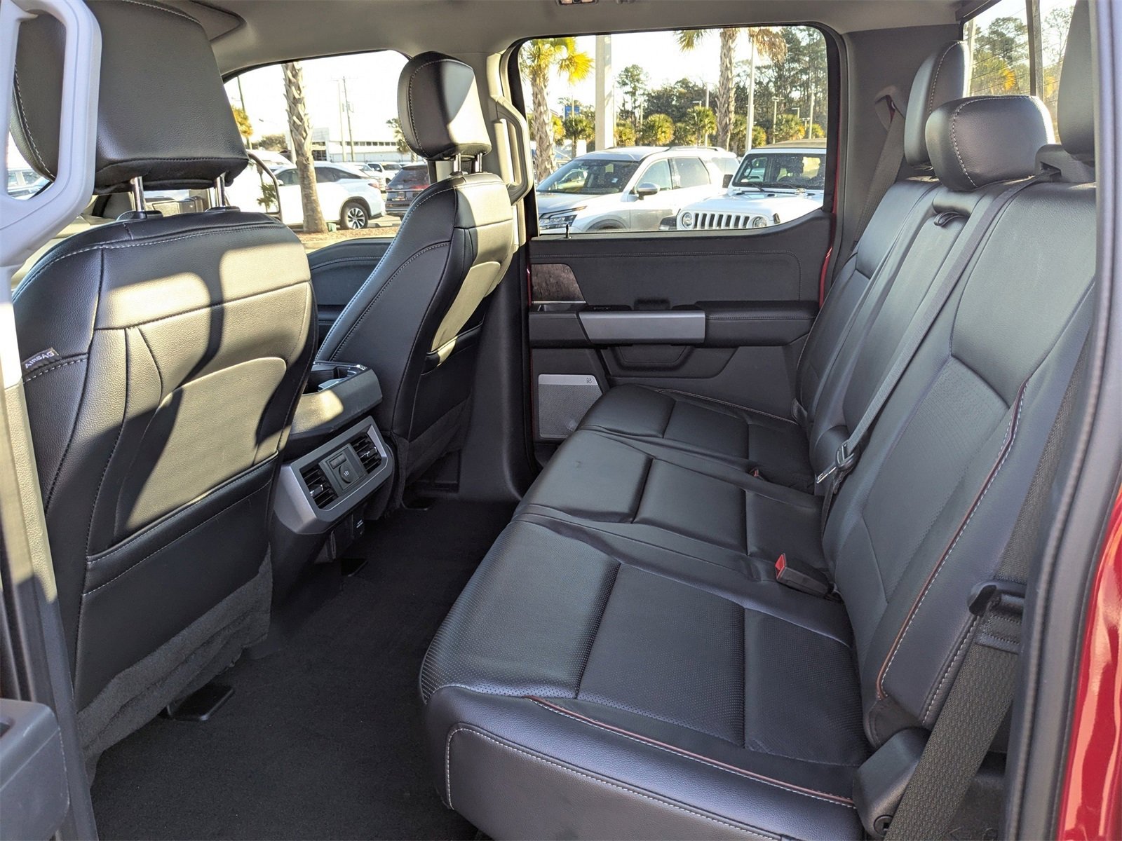 Certified 2024 Ford F250 Lariat w/ Chrome Package image 14