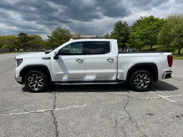 Used 2022 GMC Sierra 1500 SLT AWD/4WD image 6