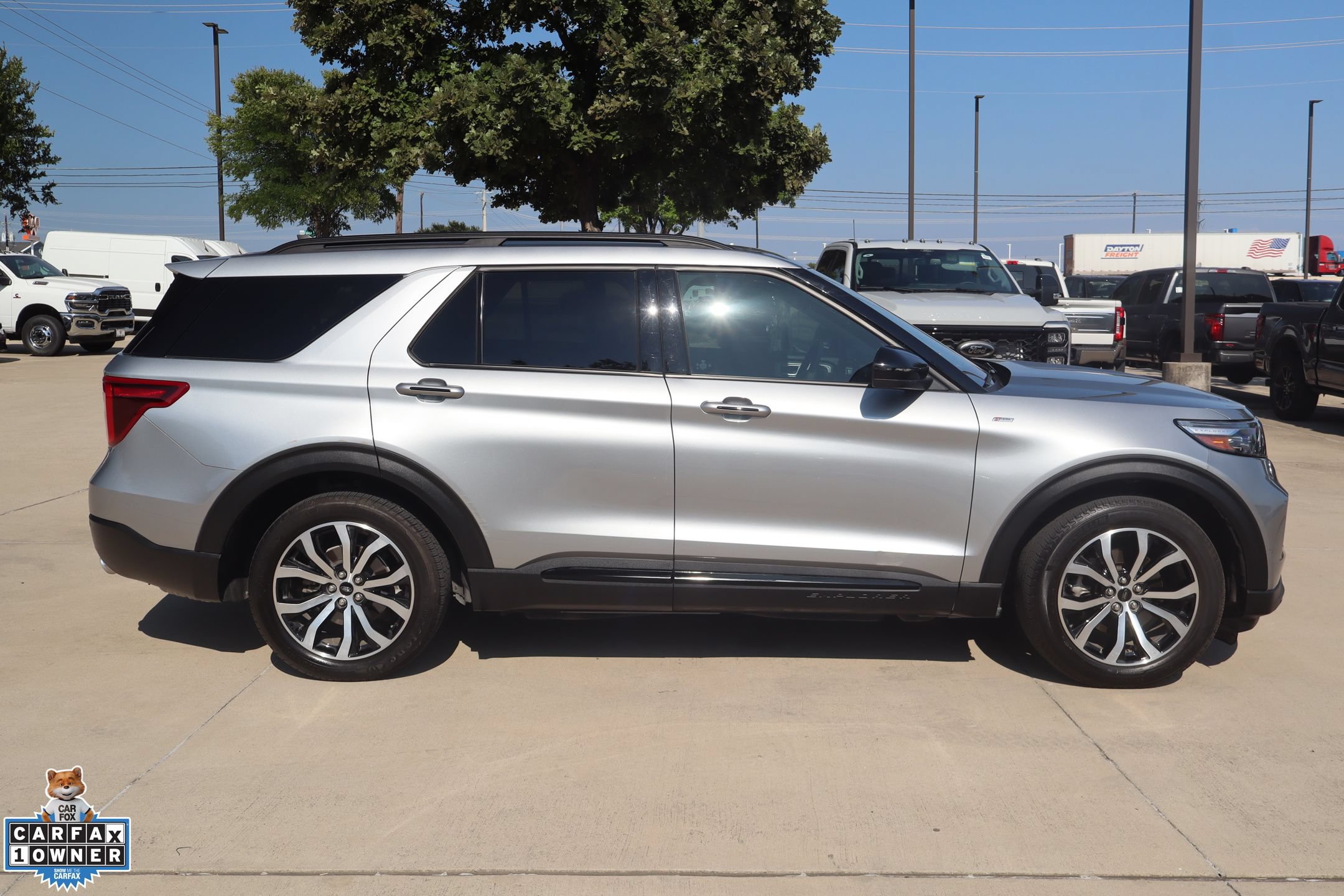 Certified 2023 Ford Explorer ST-Line w/ Class IV Trailer Tow Package RWD image 2