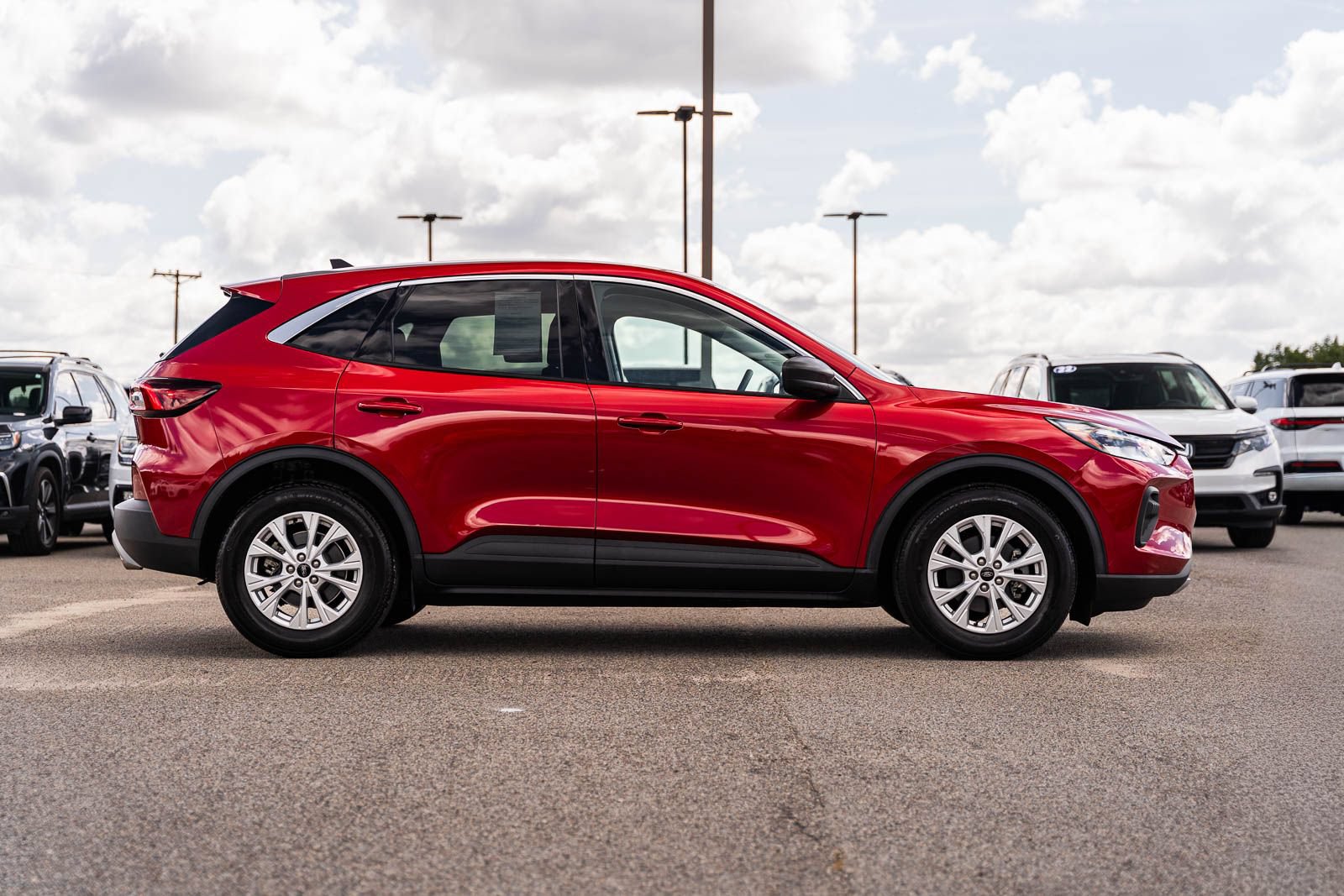 Certified 2023 Ford Escape Active FWD image 8