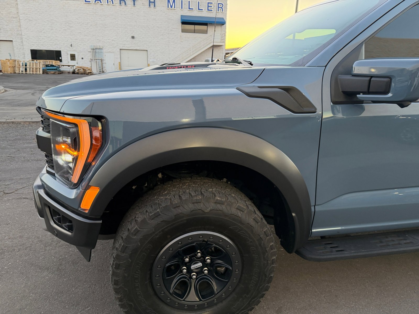 Certified 2023 Ford F150 Raptor w/ Raptor Carbon Fiber Package AWD/4WD image 10