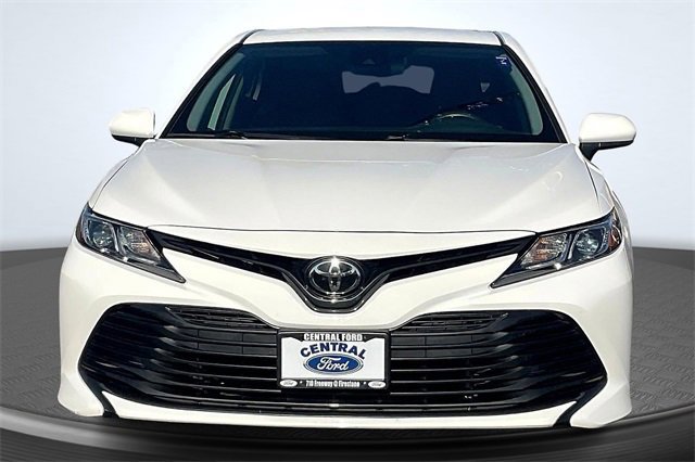 Used 2019 Toyota Camry LE image 6