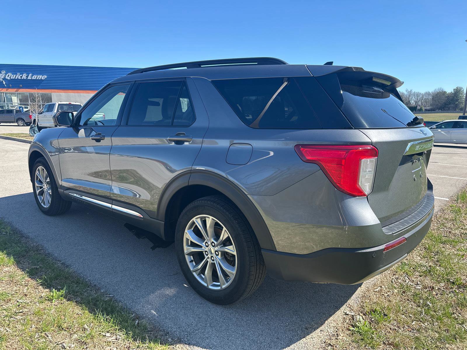 Certified 2023 Ford Explorer XLT w/ Equipment Group 202A image 5