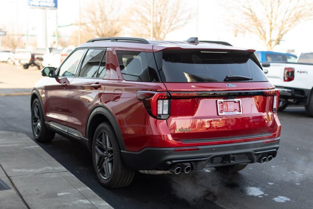 Certified 2025 Ford Explorer ST AWD/4WD image 6