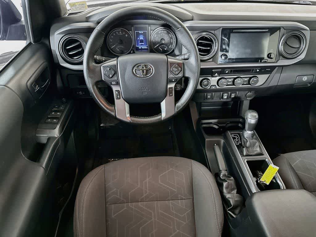 Used 2019 Toyota Tacoma 4x4 Double Cab image 10