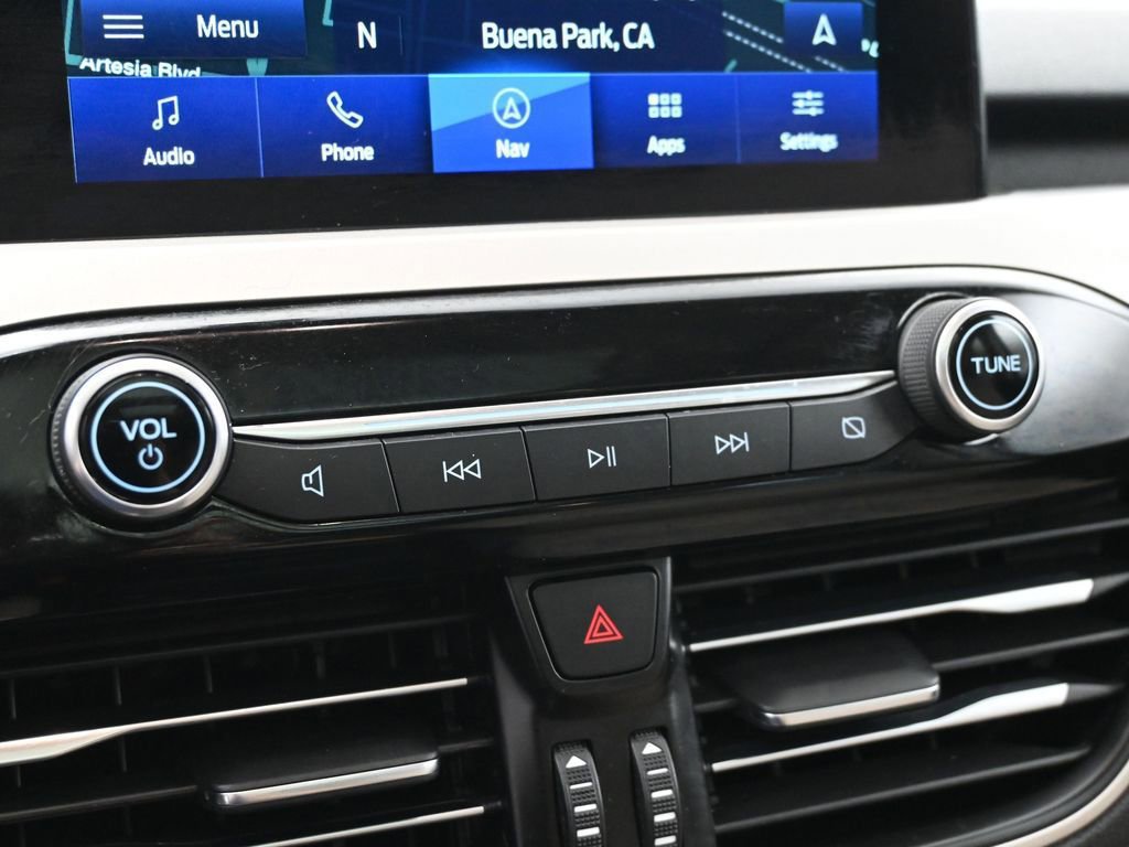 Certified 2022 Ford Escape SEL image 44