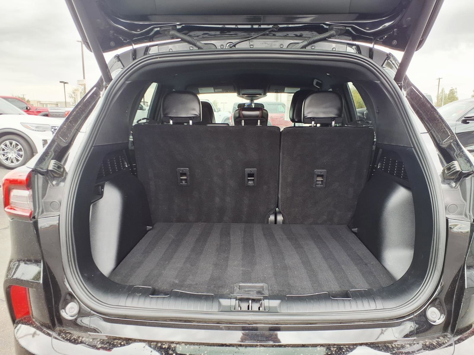 Certified 2024 Ford Escape ST-Line w/ Tech Pack #1 image 16