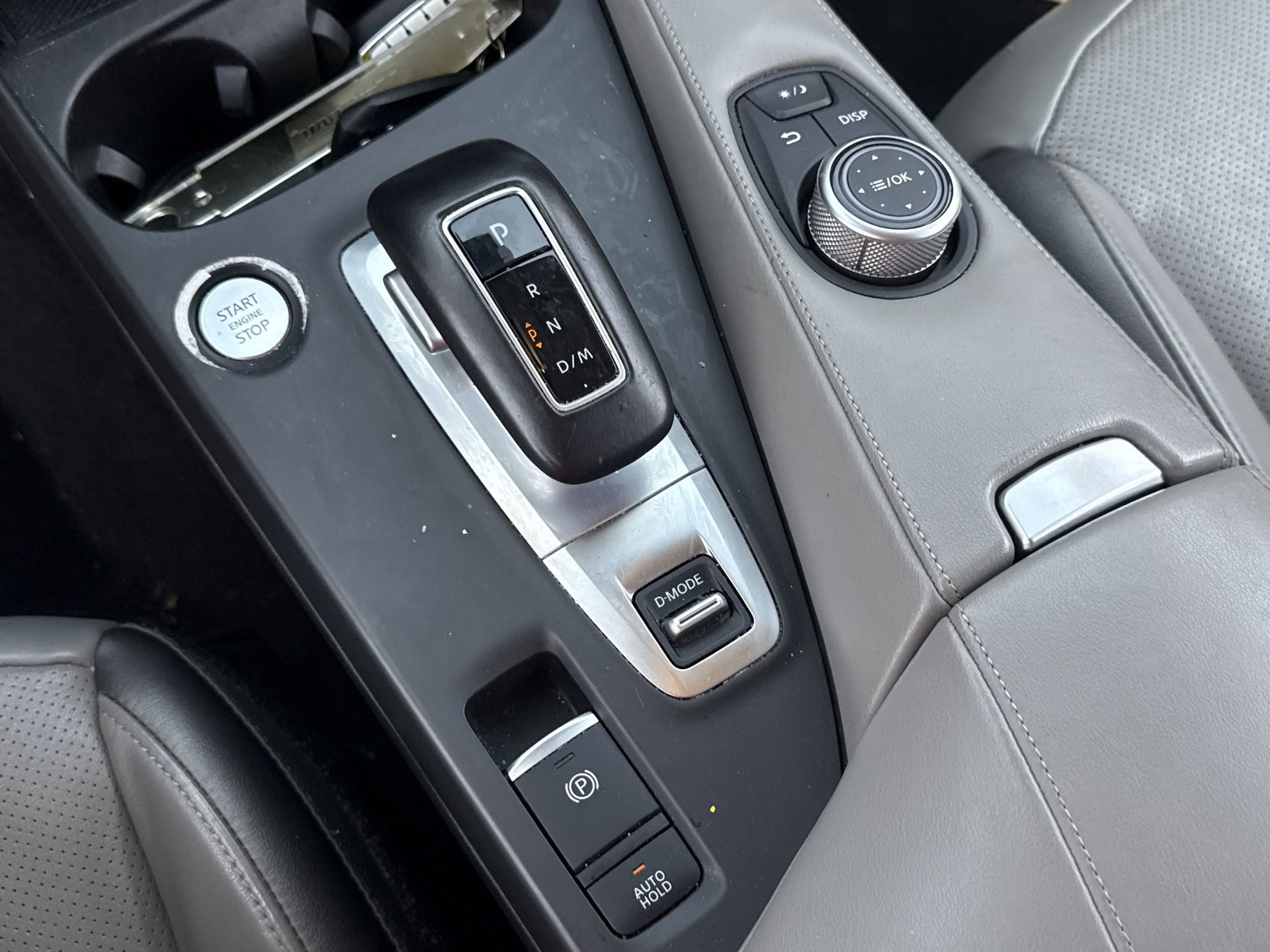 Used 2023 INFINITI QX50 Luxe image 7