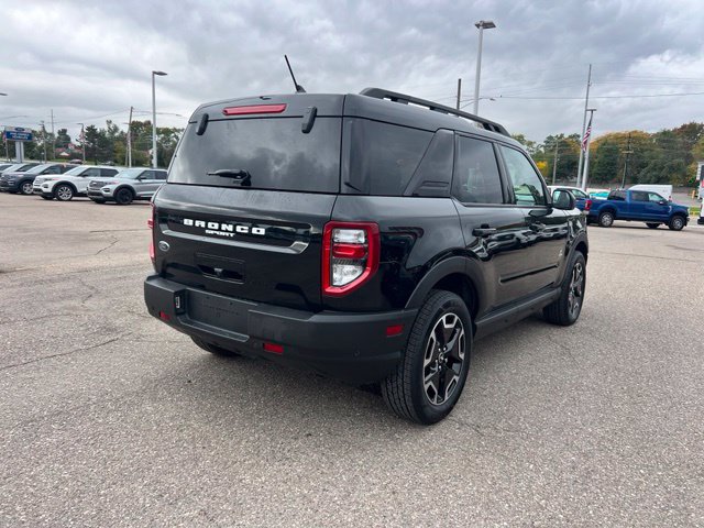 Certified 2023 Ford Bronco Sport Outer Banks w/ Tech Package AWD/4WD image 4