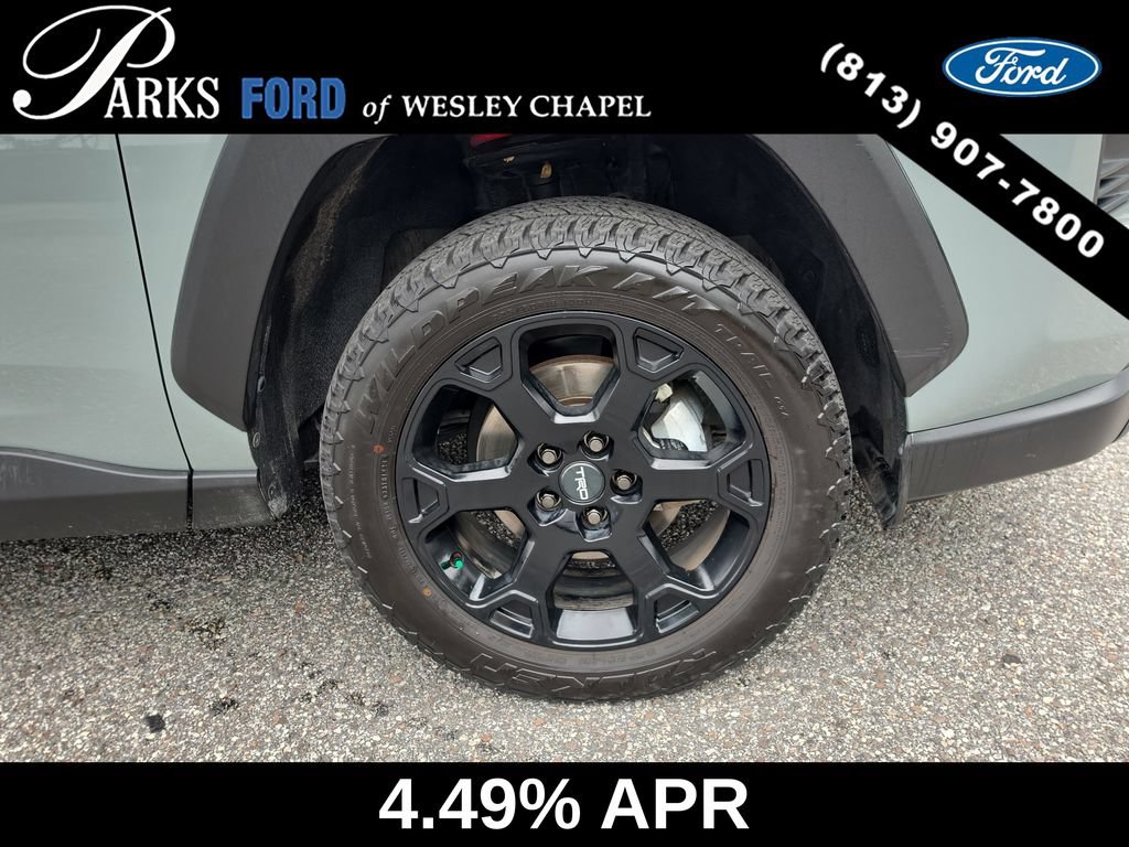 Used 2020 Toyota RAV4 TRD Off-Road AWD/4WD image 32