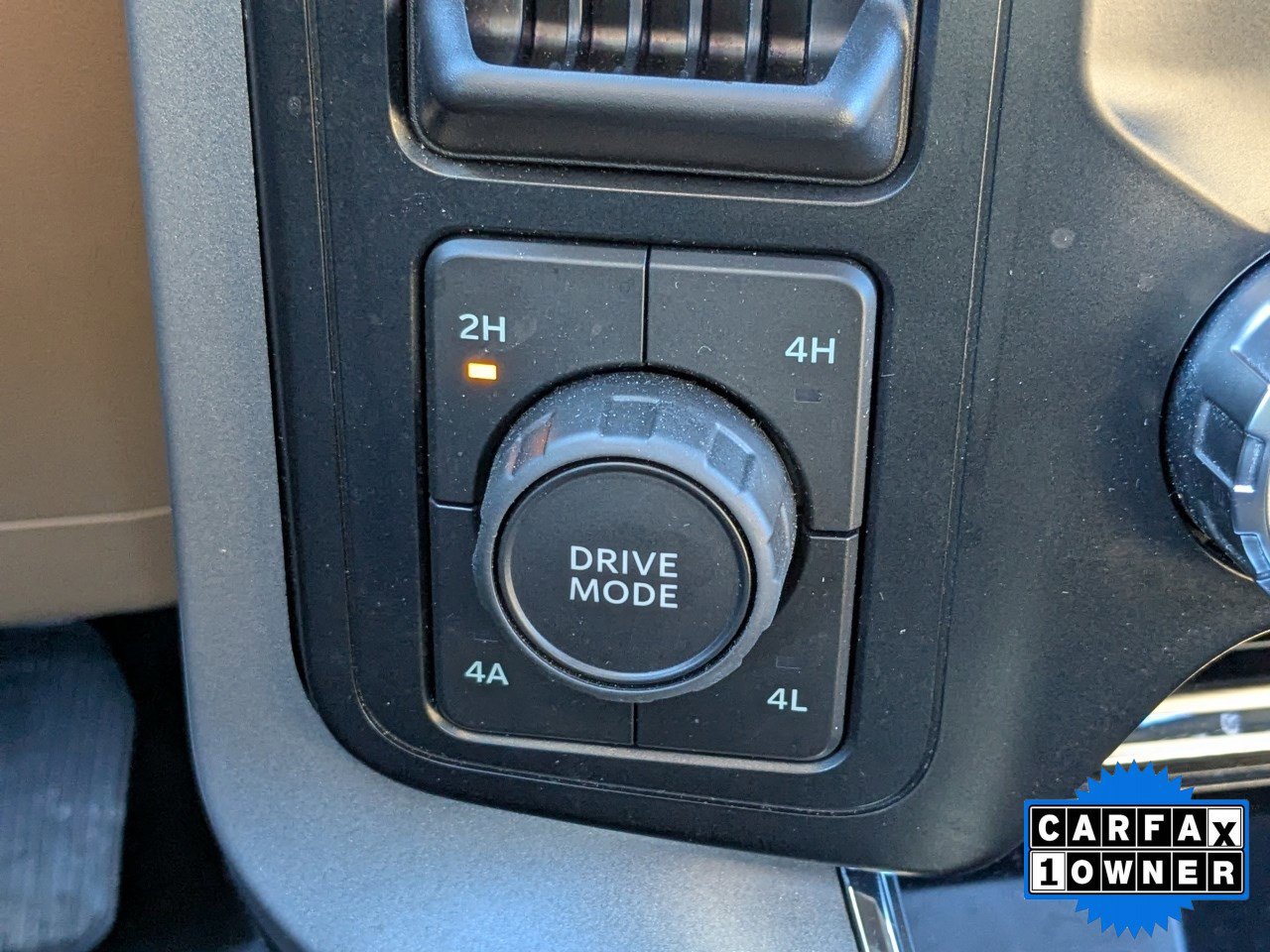 Certified 2023 Ford F150 Lariat image 30