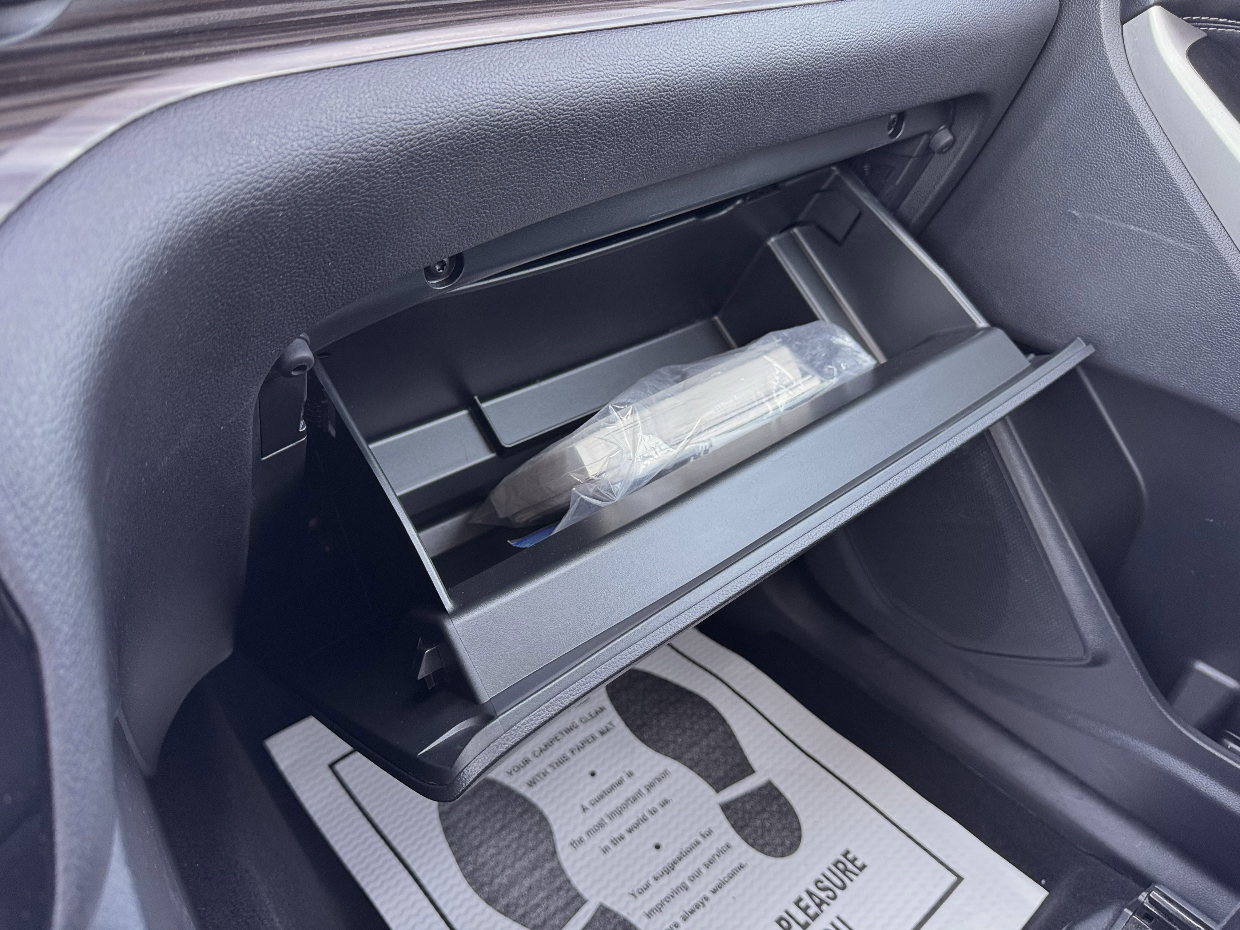 Certified 2022 Ford Explorer Limited w/ Equipment Group 301A image 28