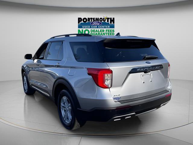 Certified 2022 Ford Explorer XLT w/ Equipment Group 202A image 10