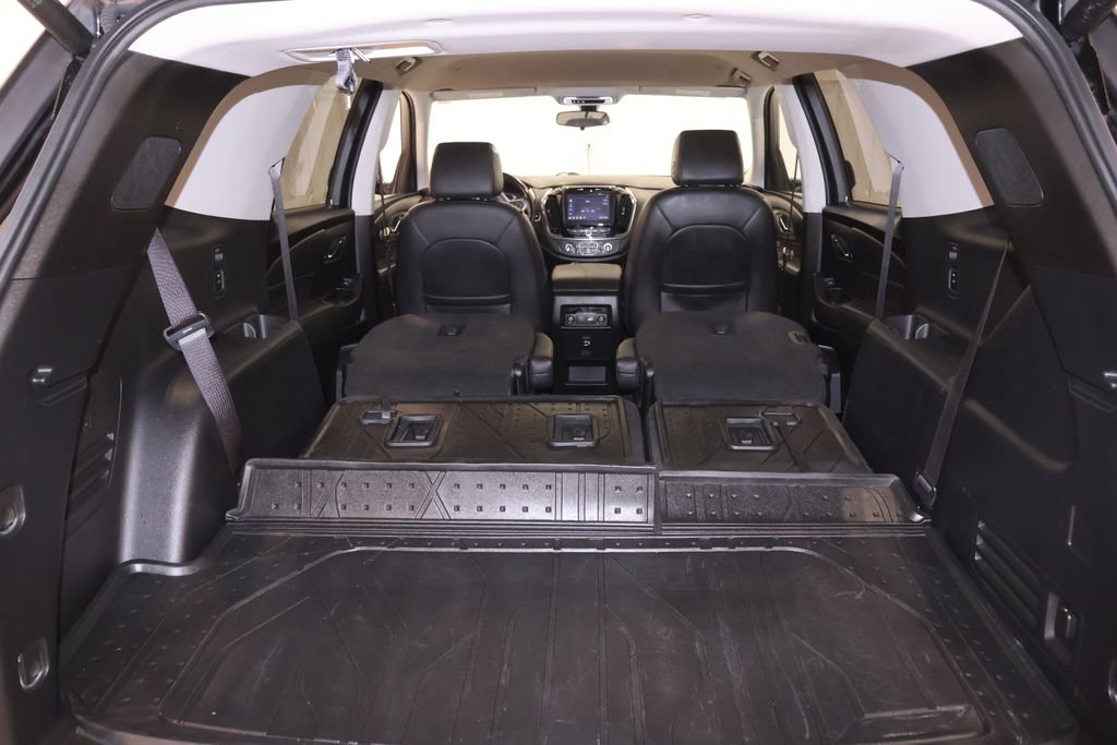 Used 2020 Chevrolet Traverse LT w/ LPO, Floor Liner Package AWD/4WD image 38