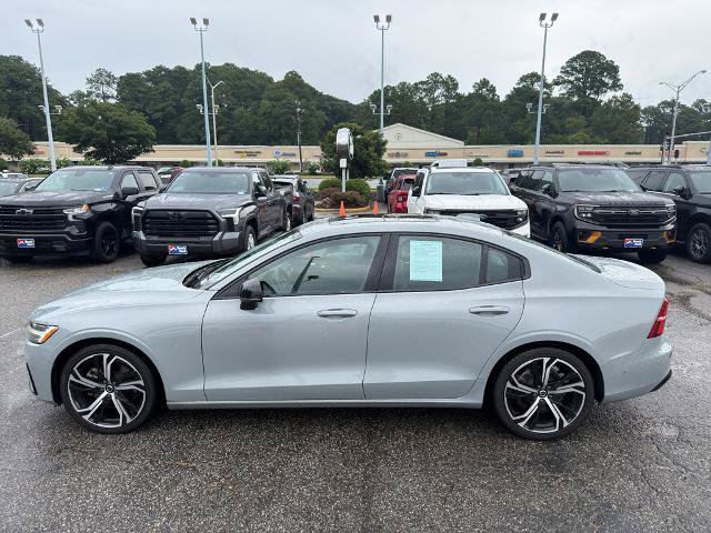 Used 2024 Volvo S60 B5 Plus AWD/4WD image 8
