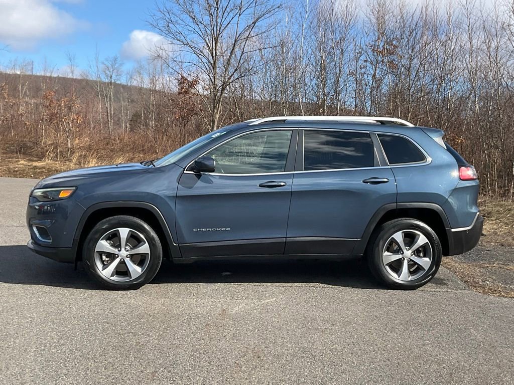 Used 2021 Jeep Cherokee Limited image 33