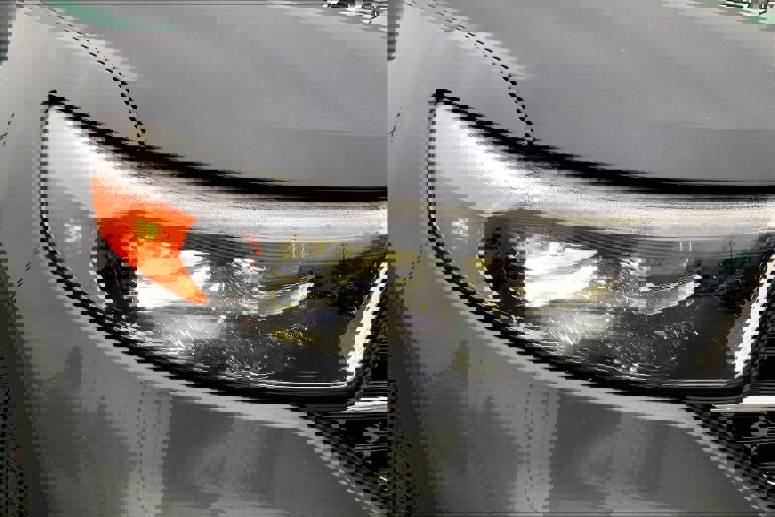 Certified 2022 Ford Explorer XLT w/ Equipment Group 202A image 24