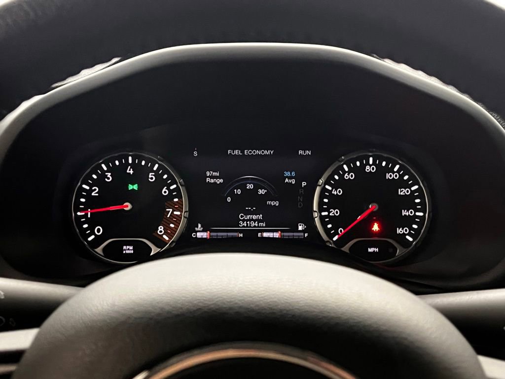 Used 2023 Jeep Renegade Limited image 22