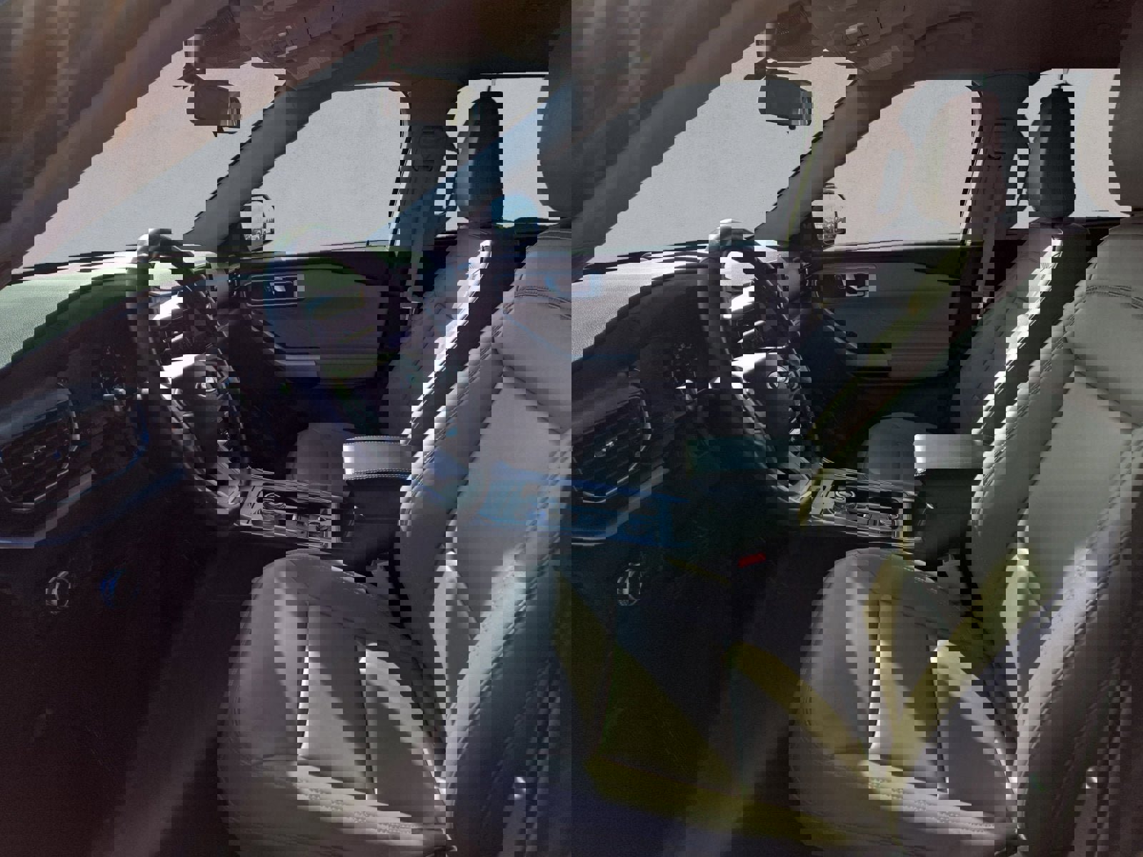 Certified 2023 Ford Explorer XLT w/ Equipment Group 202A image 11