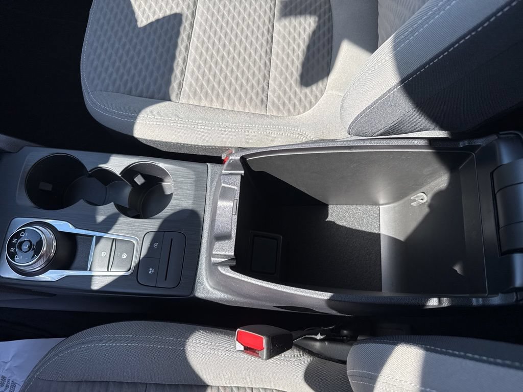 Certified 2022 Ford Escape SE w/ Cold Weather Package FWD image 25