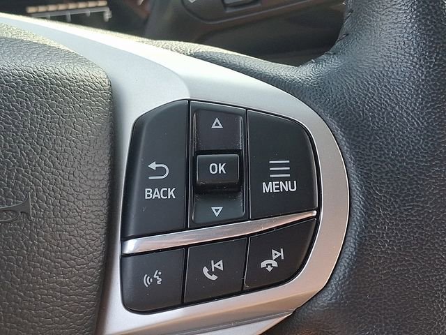 Certified 2023 Ford Explorer XLT w/ Equipment Group 202A AWD/4WD image 22