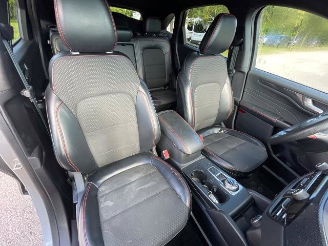 Certified 2024 Ford Escape ST-Line AWD/4WD image 10