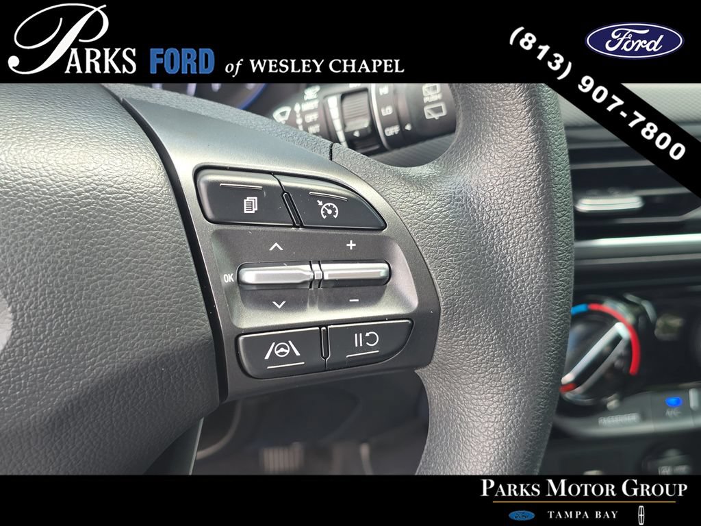 Used 2022 Hyundai Kona SEL w/ Cargo Package FWD image 29