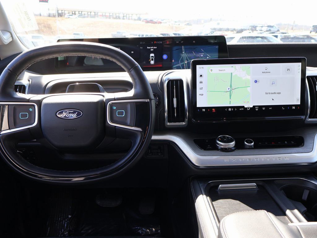 Certified 2025 Ford Expedition Max Platinum AWD/4WD image 21