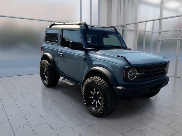 Certified 2023 Ford Bronco 2-Door AWD/4WD image 2