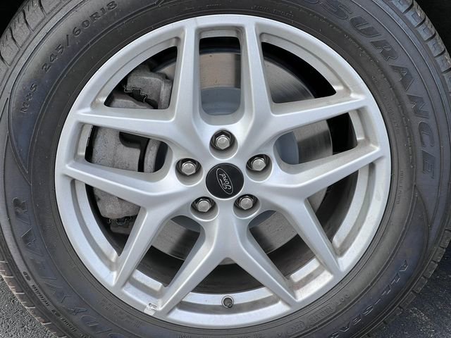 Certified 2023 Ford Edge SEL AWD/4WD image 6