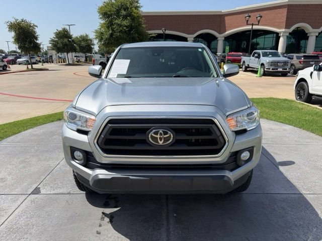 Used 2023 Toyota Tacoma SR5 RWD image 2