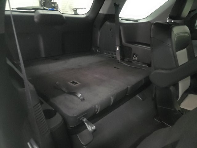 Certified 2023 Ford Explorer XLT w/ Equipment Group 202A AWD/4WD image 9