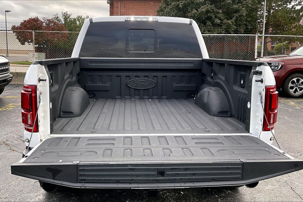 Certified 2019 Ford F150 Raptor w/ Equipment Group 802A Luxury AWD/4WD image 27