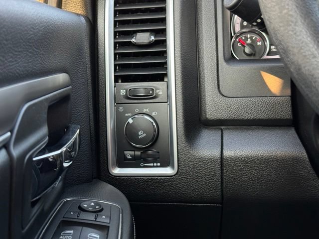 Used 2022 RAM 1500 Warlock w/ Electronics Group AWD/4WD image 31