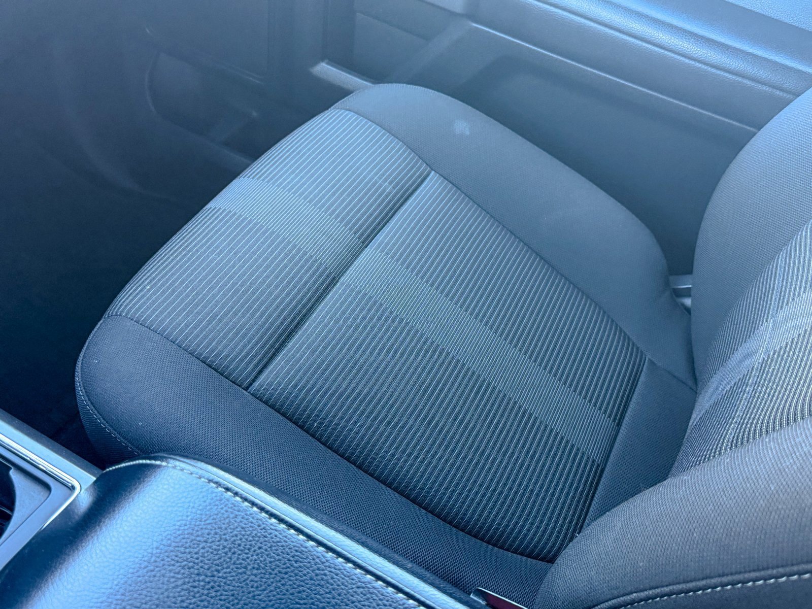 Certified 2017 Ford F150 XLT w/ Equipment Group 302A Luxury image 37